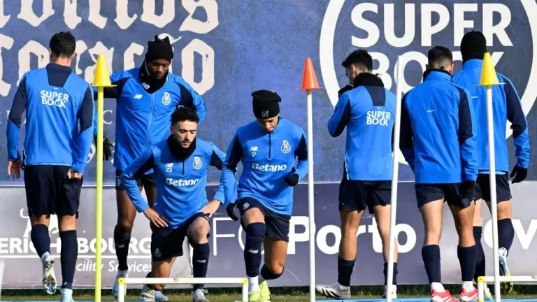 FC Porto inicia preparação para o Nacional com três ausências confirmadas