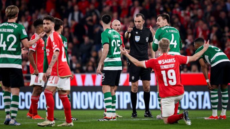 João Pinheiro vai arbitrar o dérbi entre o Benfica e o Sporting