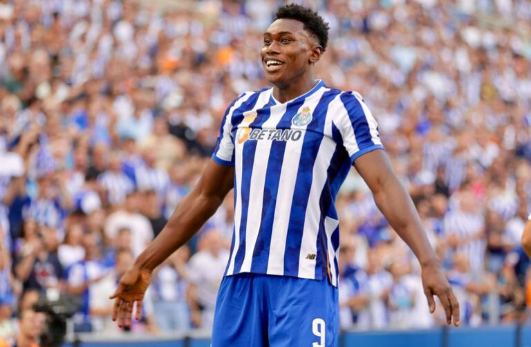 Samu ignora milhões da Premier e quer continuar no FC Porto: “Aqui encontrei casa”