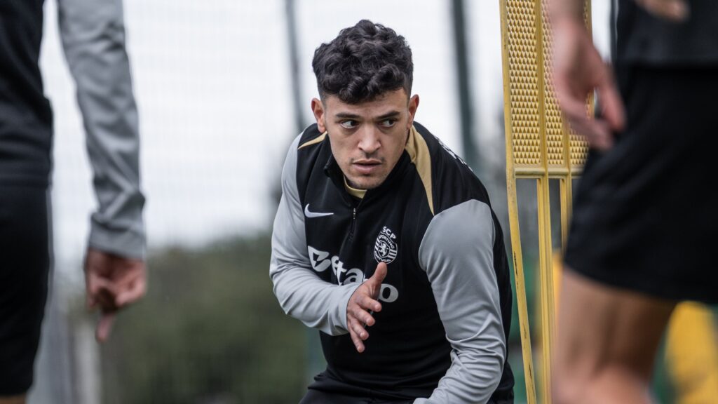Sporting com duas novidades no regresso ao trabalho rumo ao título de campeão