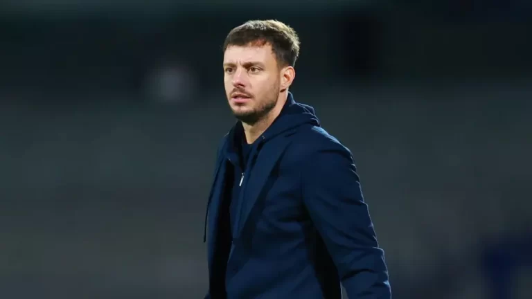 Martins Alselmi ameaça abandonar o FC Porto imediatamente