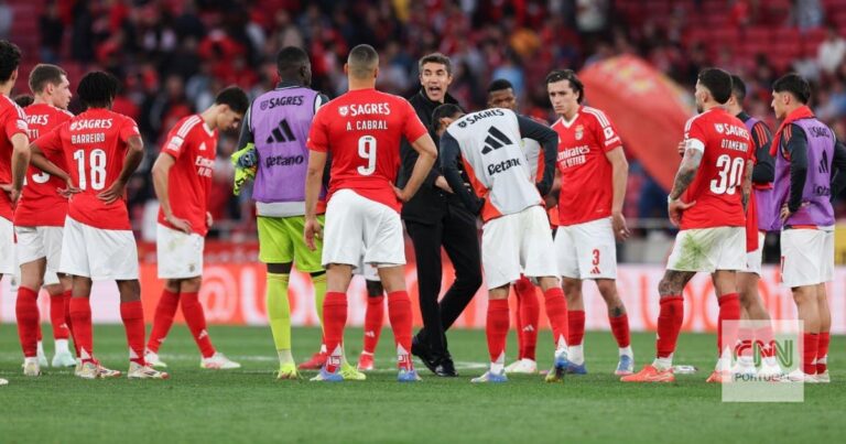 Benfica desmente notícia sobre prémio milionário: “Informações totalmente falsas”