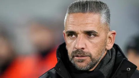 Sporting teme saída de um dos centrais de Rui Borges