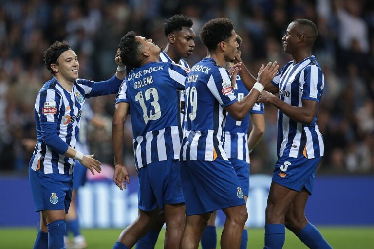 Última Hora: Craque do FC Porto ignora gigante europeu e diz adeus ao FC Porto a custo...Ver mais